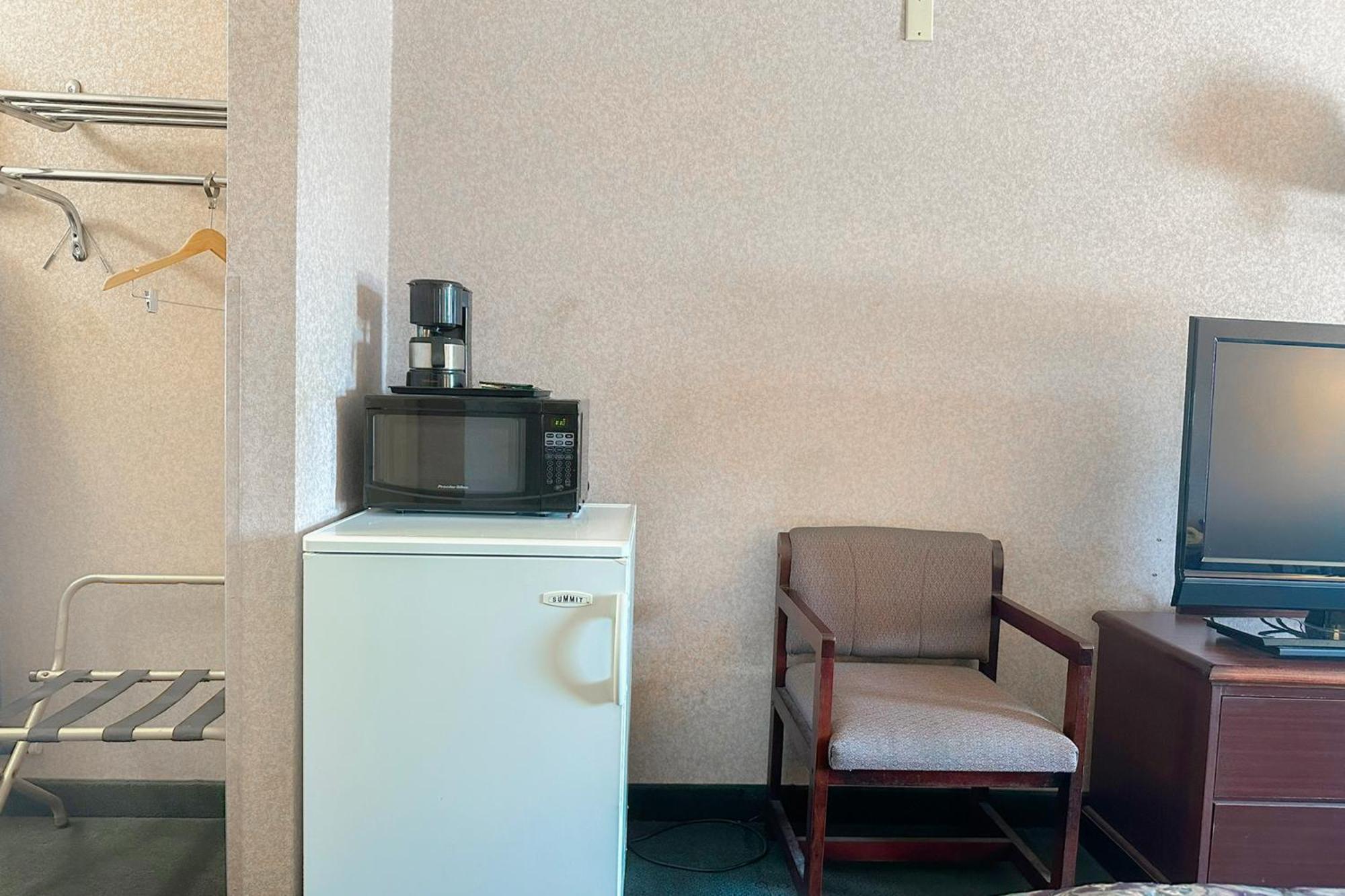 Oyo Hotel East Macon I-75 Dış mekan fotoğraf