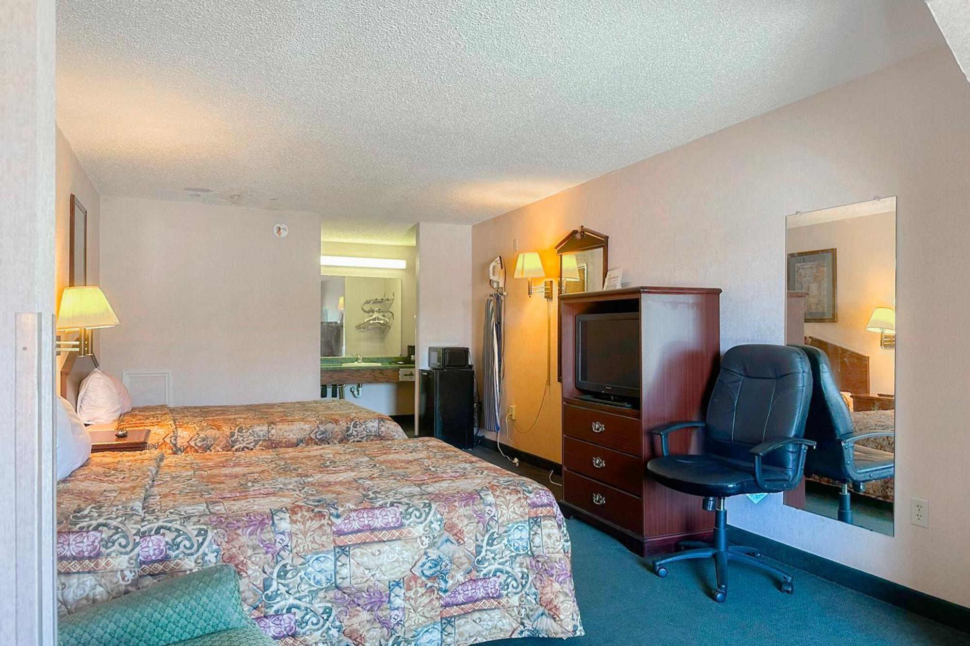 Oyo Hotel East Macon I-75 Dış mekan fotoğraf