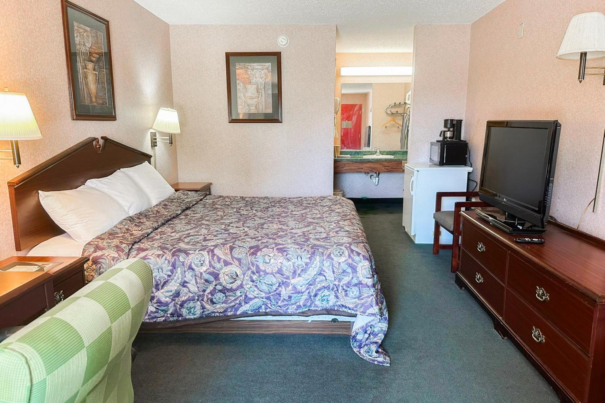 Oyo Hotel East Macon I-75 Dış mekan fotoğraf