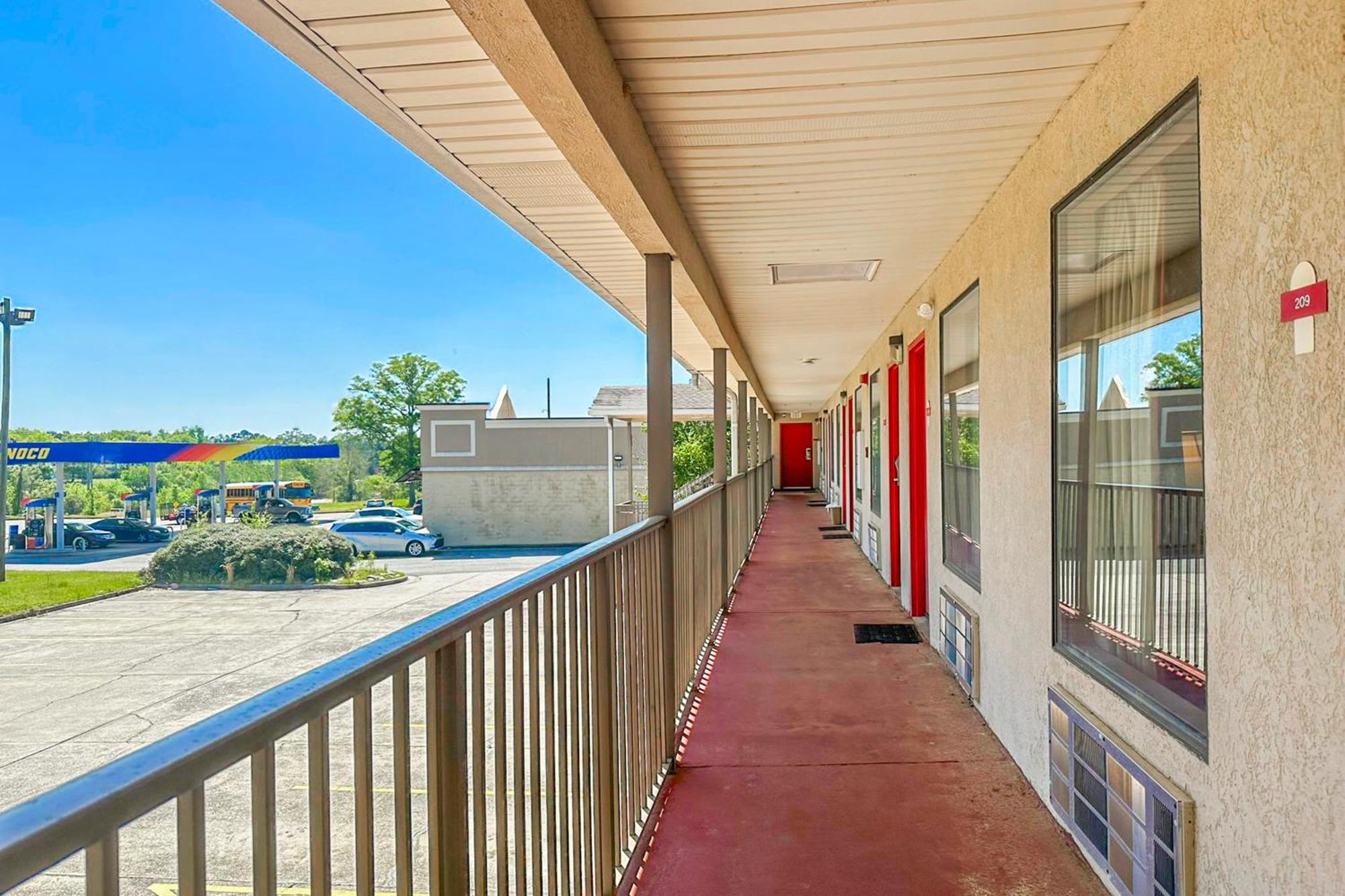 Oyo Hotel East Macon I-75 Dış mekan fotoğraf