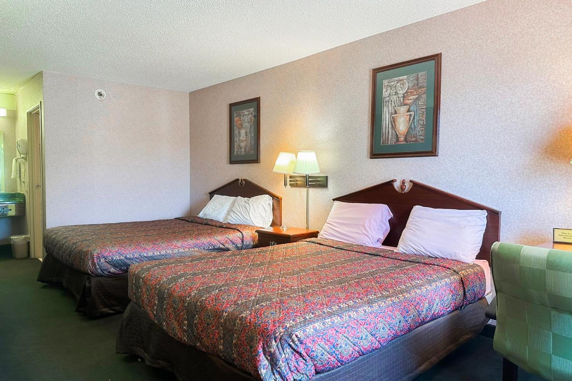 Oyo Hotel East Macon I-75 Dış mekan fotoğraf