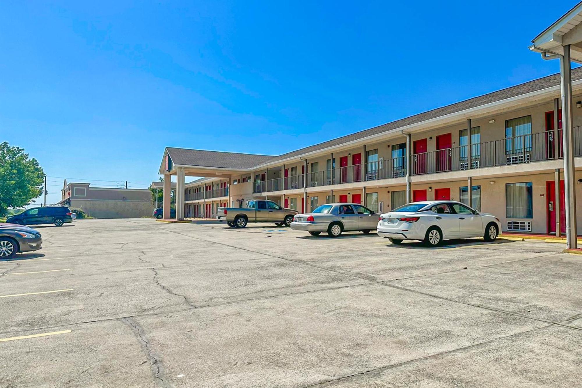 Oyo Hotel East Macon I-75 Dış mekan fotoğraf